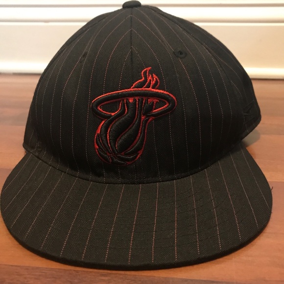 Reebok Other - Miami Heat NBA Reebok One Size Hat